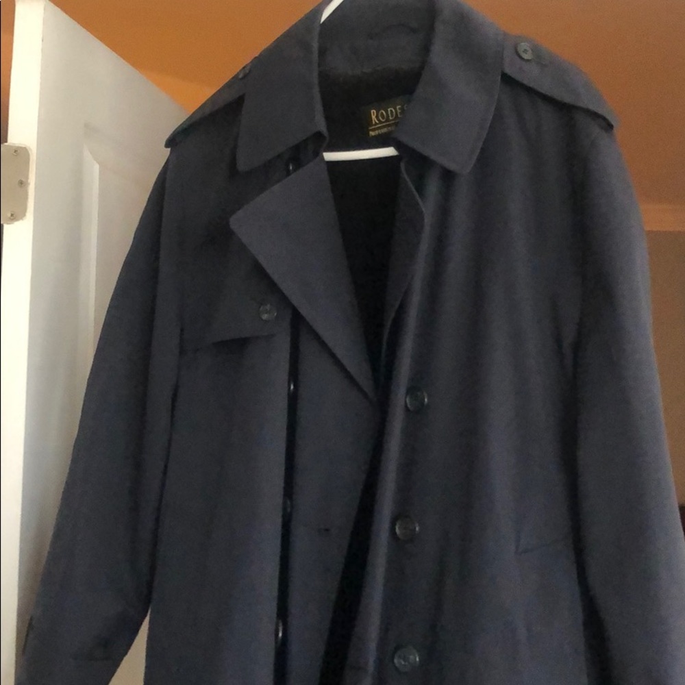 Men’s Navy Trenchcoat